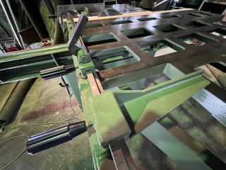 中古軸傾斜横切り石津1300mm