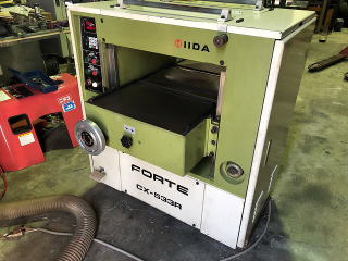 中古自動一面鉋飯田CX-533R巾500mmx300mmH