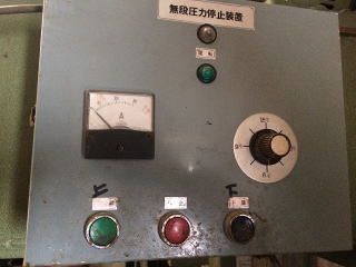 中古フラッシュプレス高木機工FF-GM3 4尺x16尺