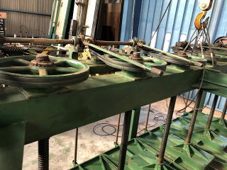 中古フラッシュプレスセイブ4尺x12尺引出定盤付き