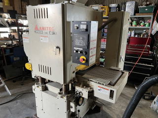 中古ワイドベルトサンダーアミテックSTTE-40DV塗装面研磨