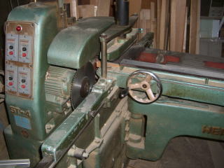 ���Ãz�]��蕽��ST-4